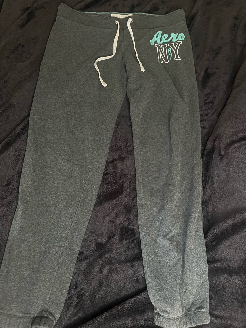 Aeropostale Gray Sweatpants with Aqua Logo